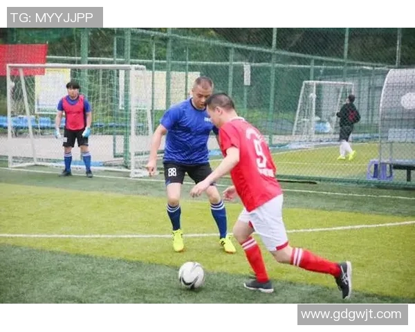 五人制足球巨星的速度与技巧全面解析绿茵场上的巅峰对决