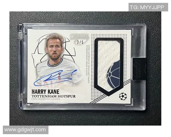 免税店购买足球球星卡是否值得投资及其潜在价值解析 免税店购买足球球星卡是否值得投资及其潜在价值解析